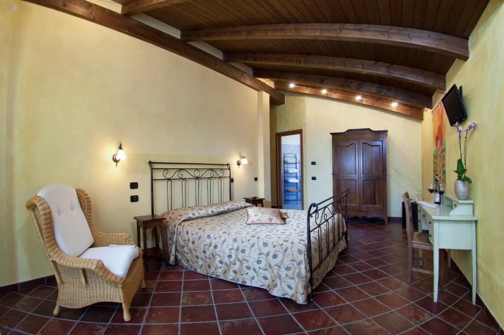 Trattoria Del Bivio Casa de hóspedes Cerretto Langhe Quarto foto